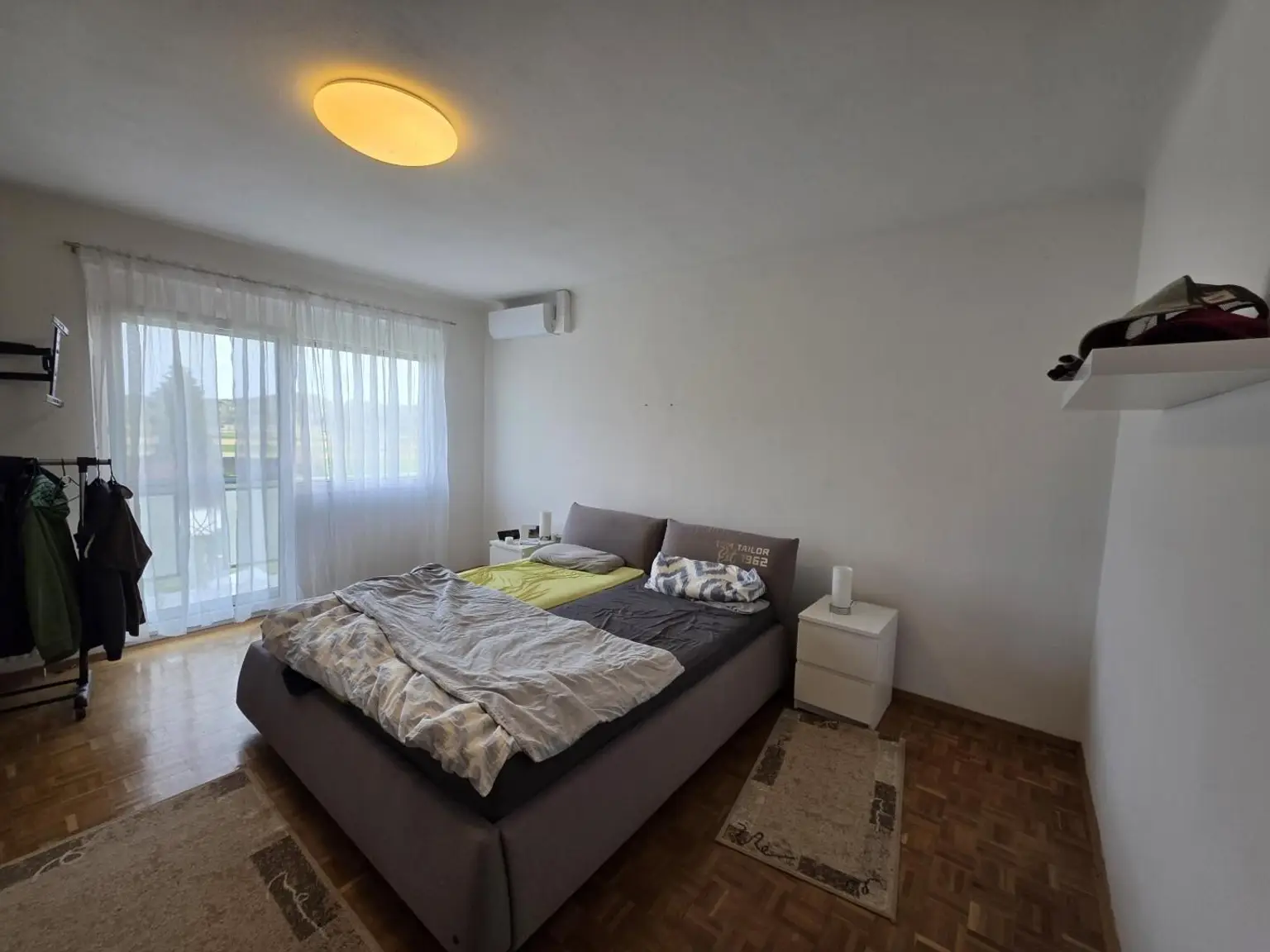Schlafzimmer OG