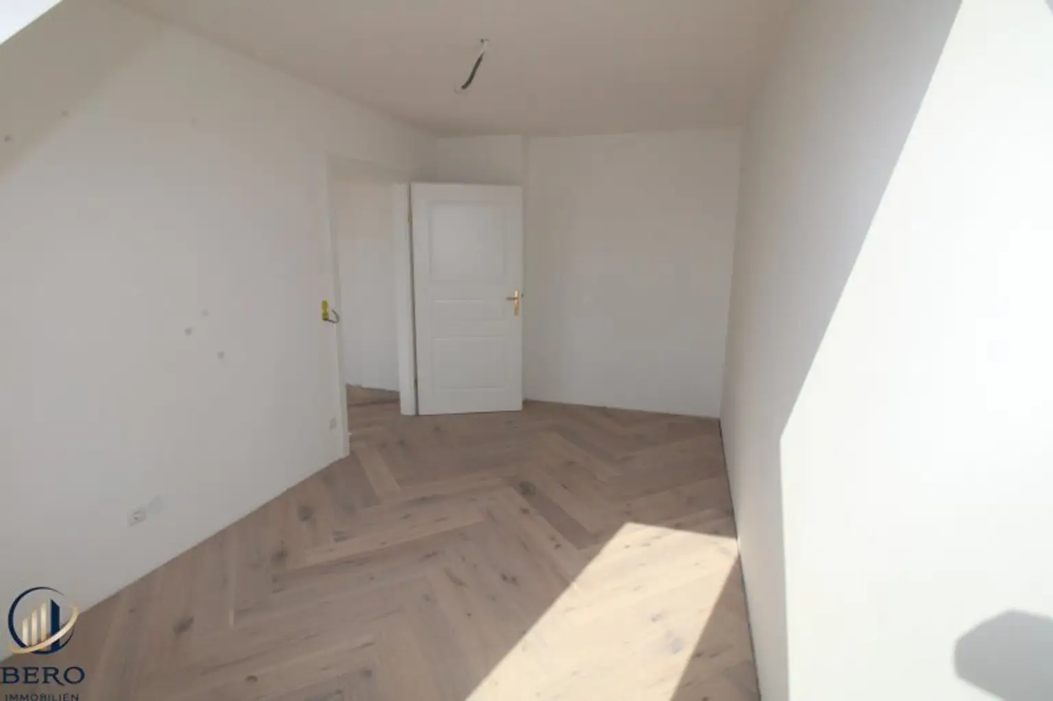 Urbaner Rückzugsort mit Weitblick – wohnen am Gruschaplatz mit Stil! Provisionsfrei!