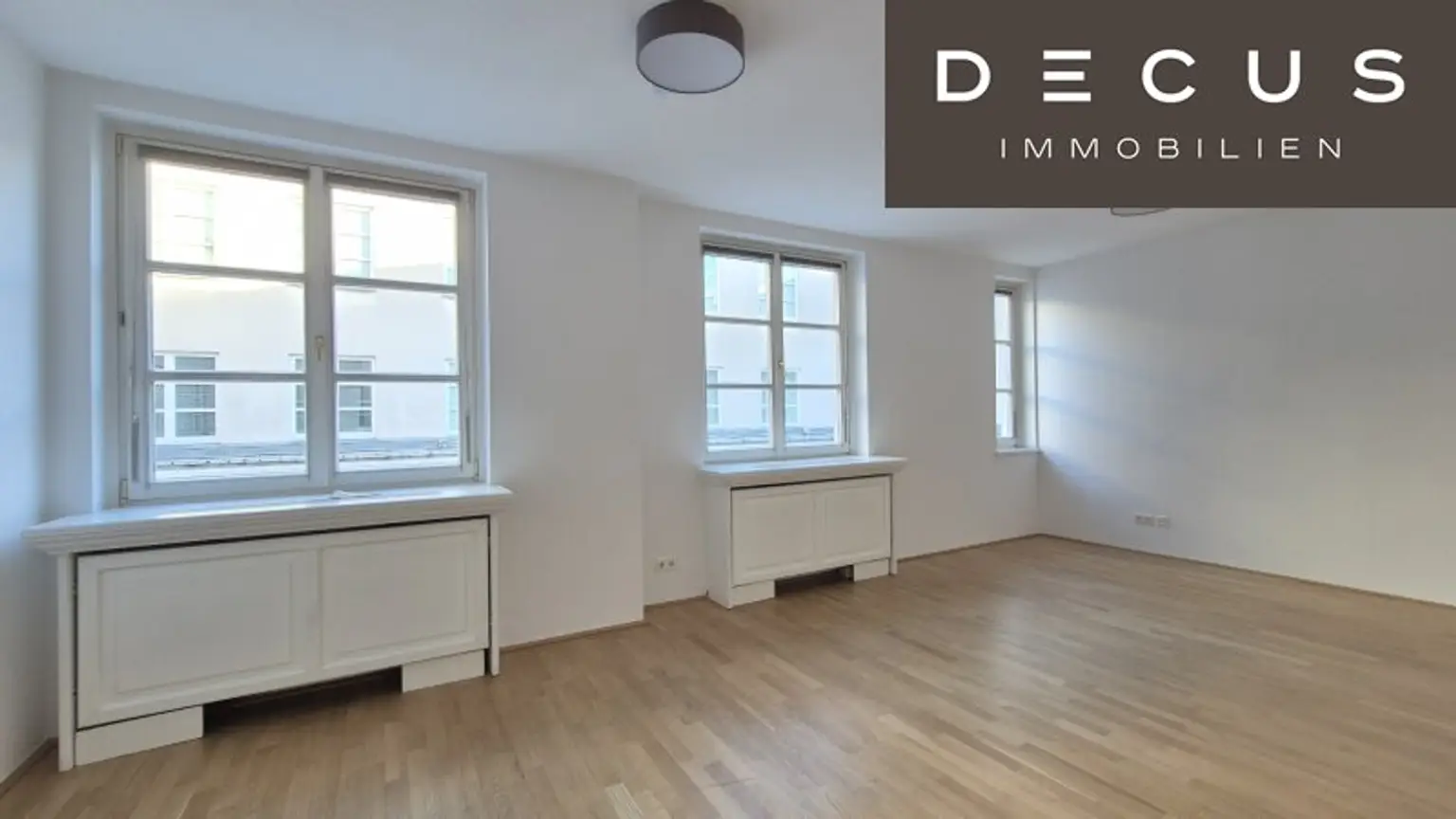 * PERFEKT FÜR PAARE * HOCHWERTIGE AUSSTATTUNG * EXKLUSIVE LAGE * PRESTIGE BEI DER OPER