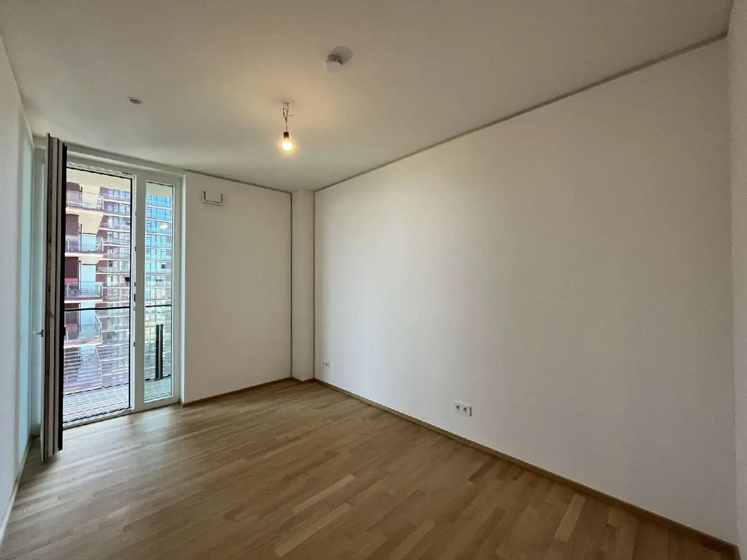 Blick auf die Vienna Skyline - Wohnen im Triiiple Tower