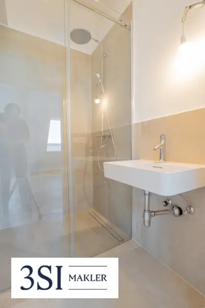 Exklusives Wohnen über den Dächern Wiens – hochwertige Dachwohnung mit Freifläche