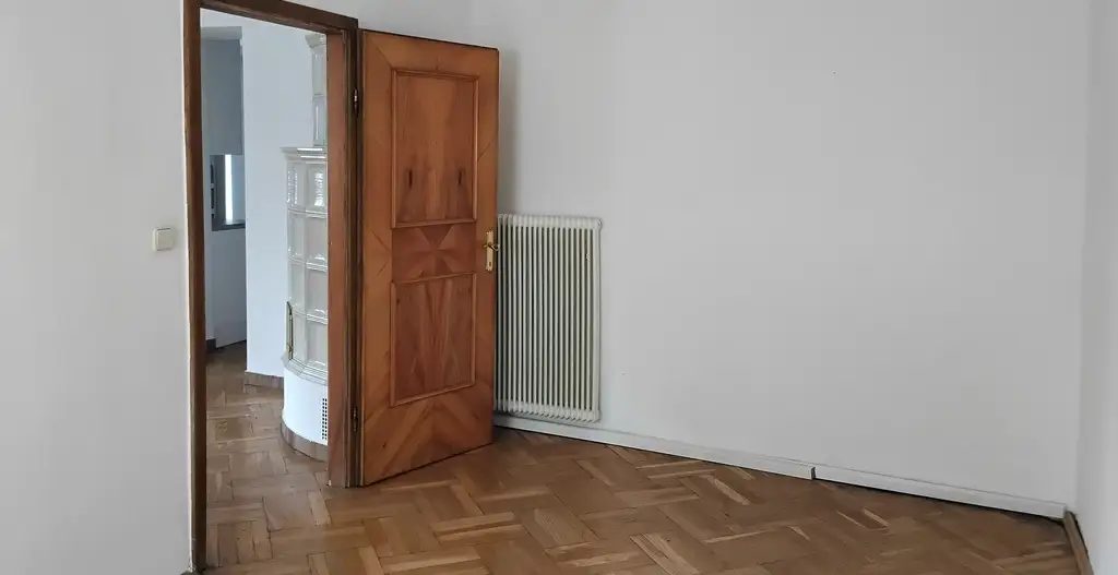 Mietwohnung  mit  Badeplatz.