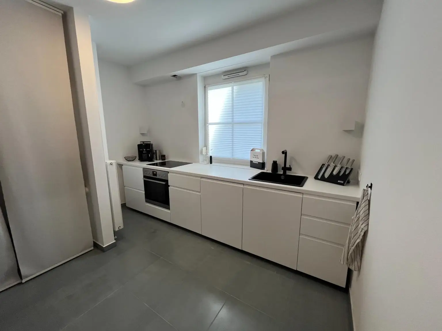 Moderne, gemütliche Wohnung mit Loggia und Tiefgaragenplatz