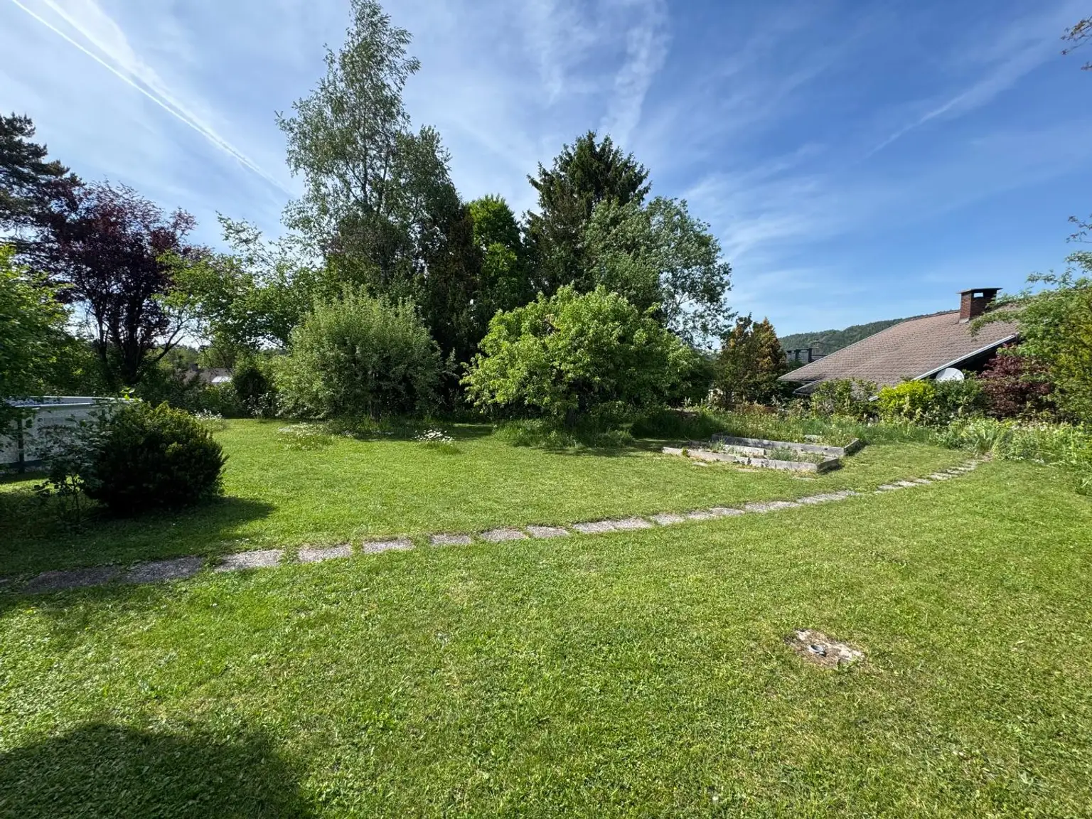 Garten Rückseite