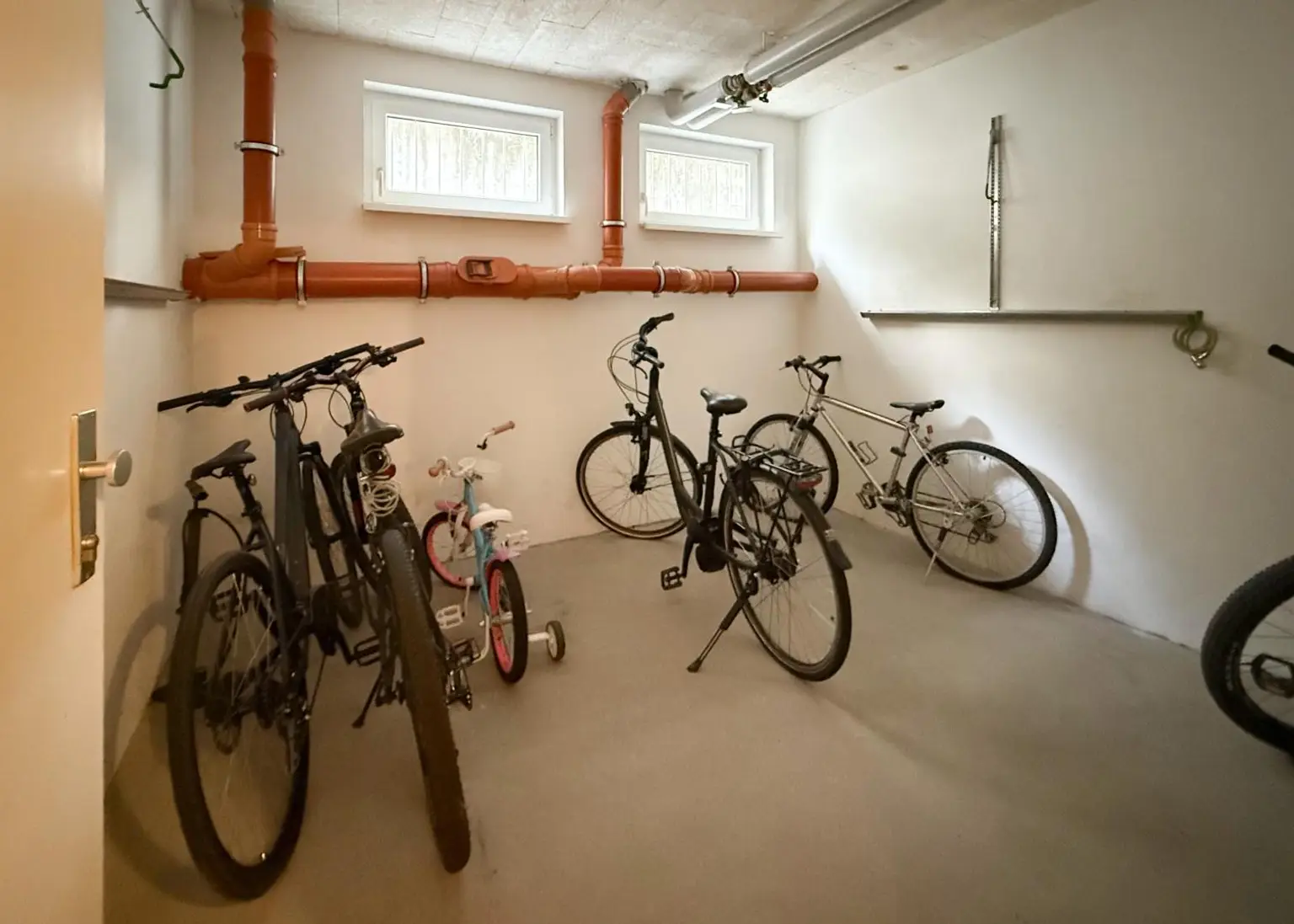 Absolut ruhige Familienwohnung im Herzen von Hetzendorf mit Loggia
