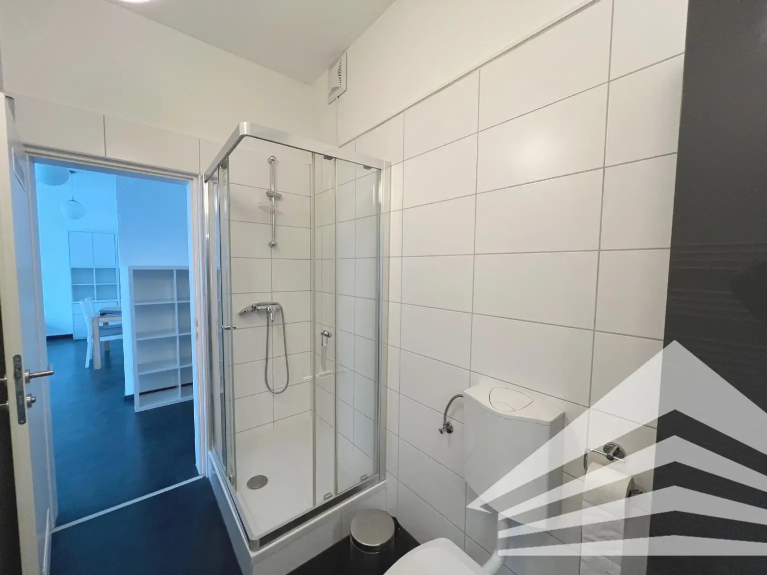 Badezimmer inkl. Dusche und WC