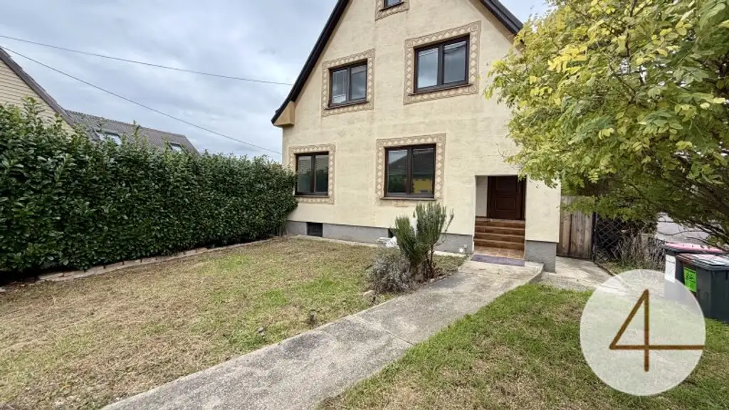 Familienidyll auf 1.092m² – charmantes Einfamilienhaus mit großem Garten