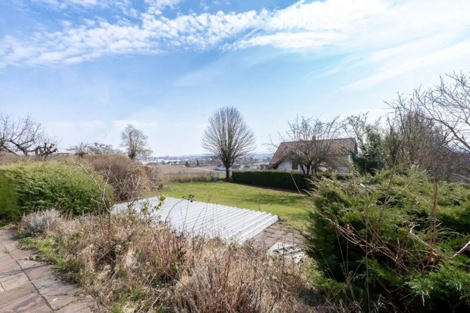 Toplage von Leonding: 7-Zimmer-Einfamilienhaus mit Pool & traumhaftem Ausblick zu kaufen