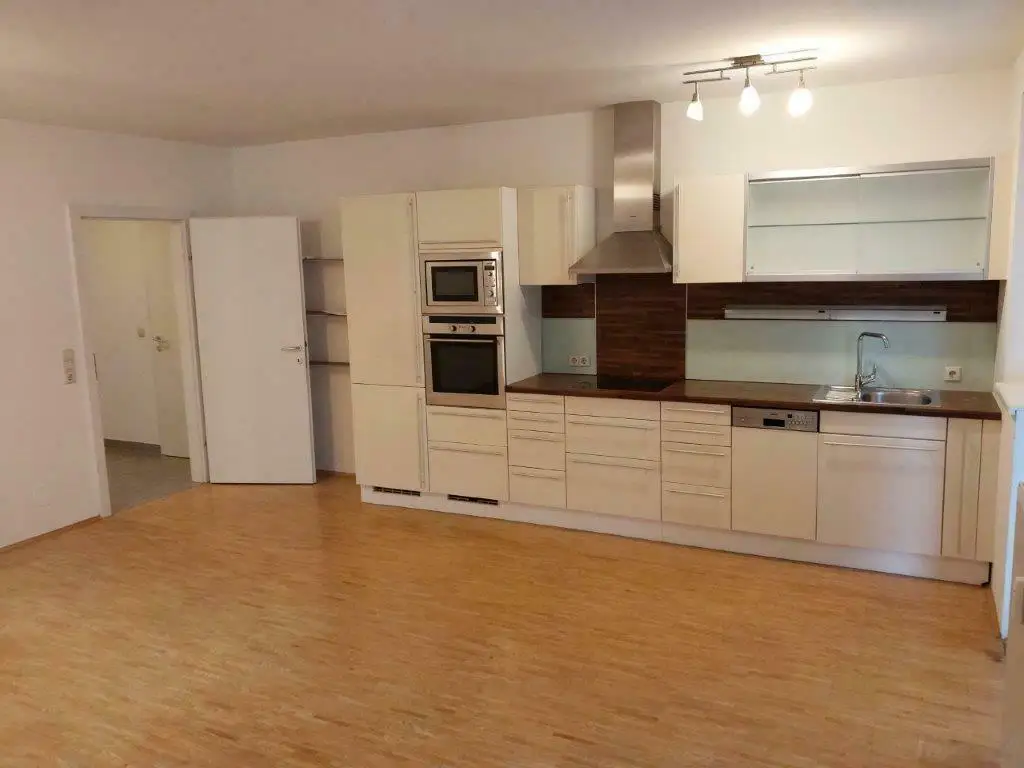 Provisionsfreie 3-Zimmerwohnung mit Terrasse und Tiefgarage Nähe LKH/Med-UNI - Leonhardstraße zu vermieten!