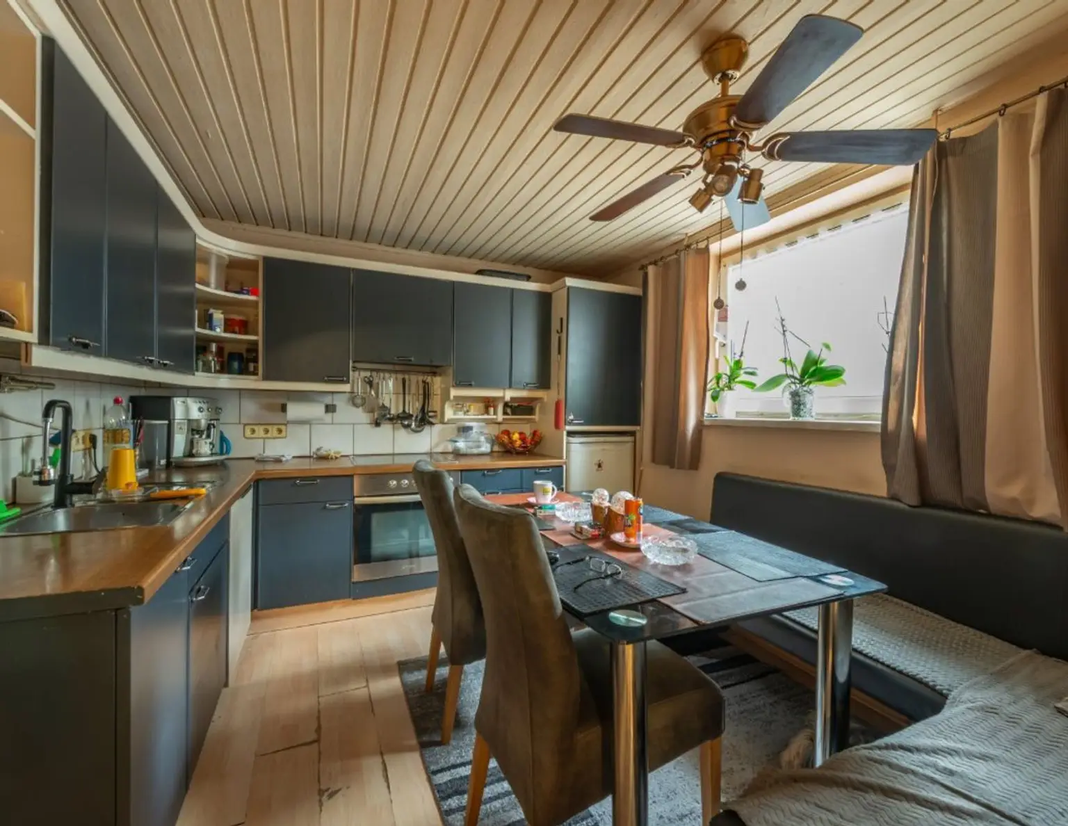 Wohnhaus mit separater Einliegerwohnung in sonniger Lage von Ebensee am Traunsee