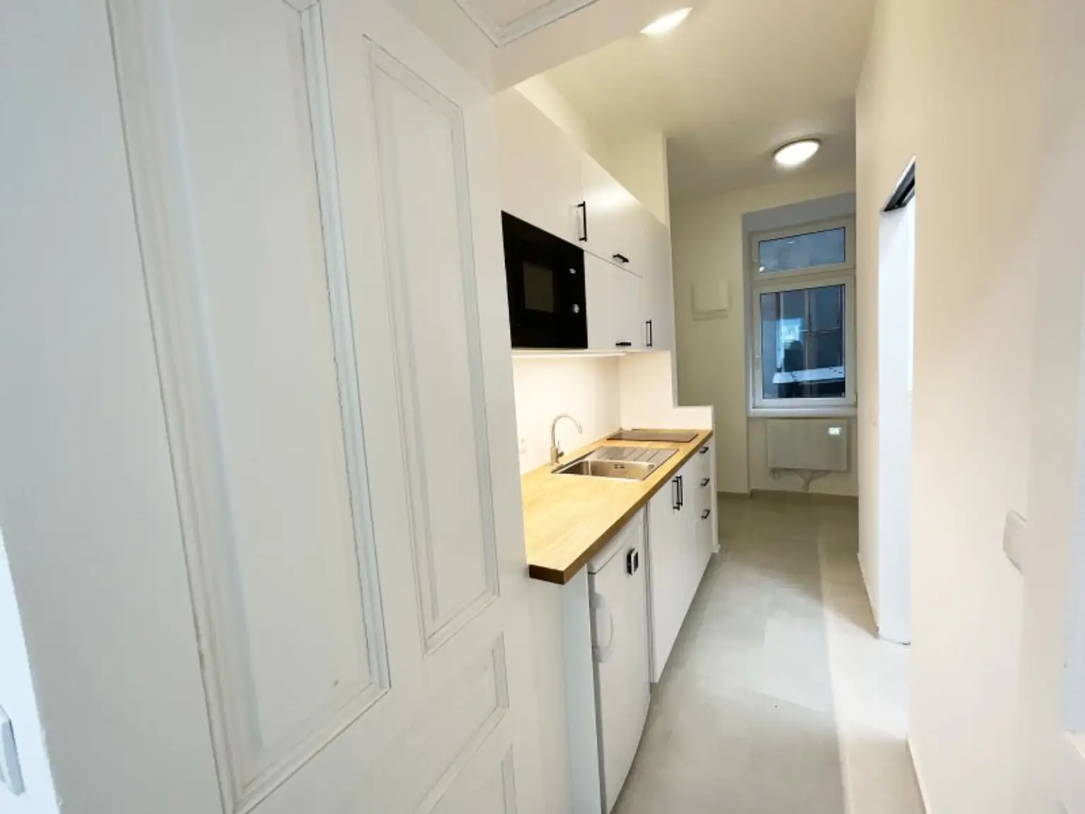 **NEU** fabelhafte 1-Zimmerwohnung in zentraler Lage - möbliert