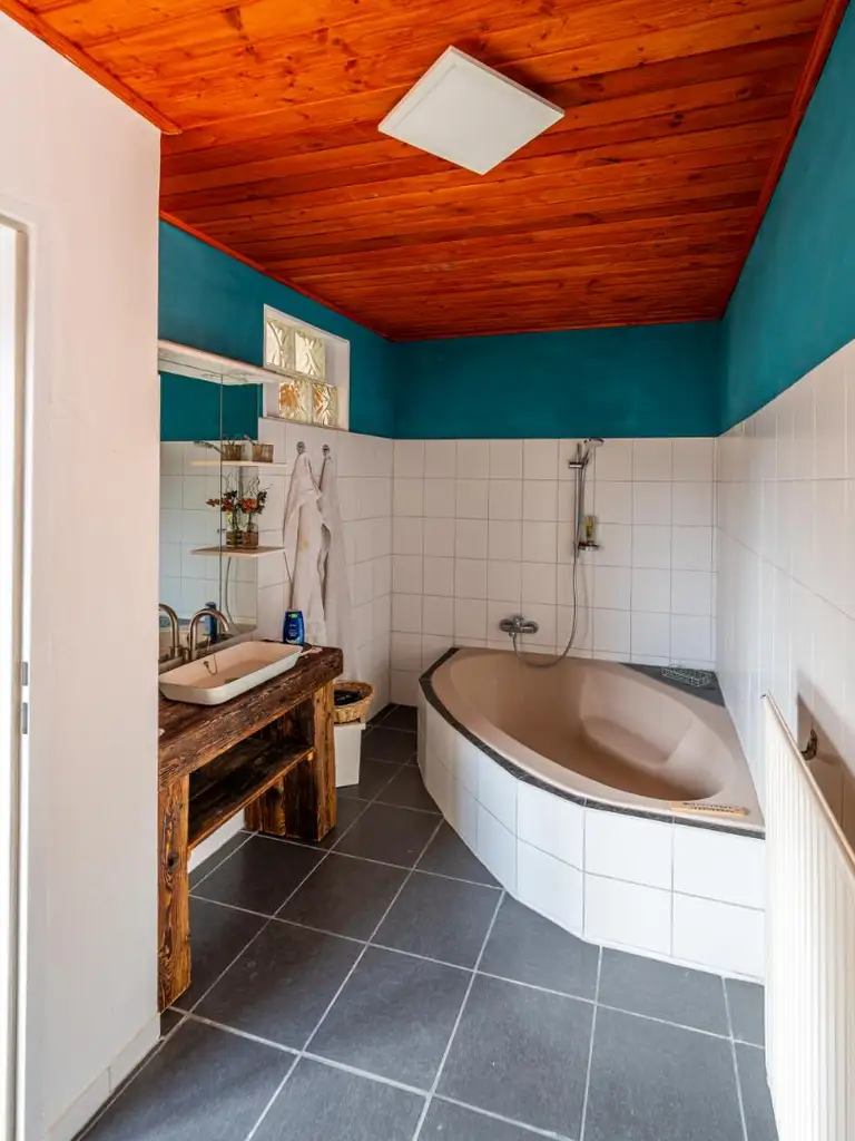 EIN - ZWEIFAMILIENHAUS NÄHE NEULENGBACH