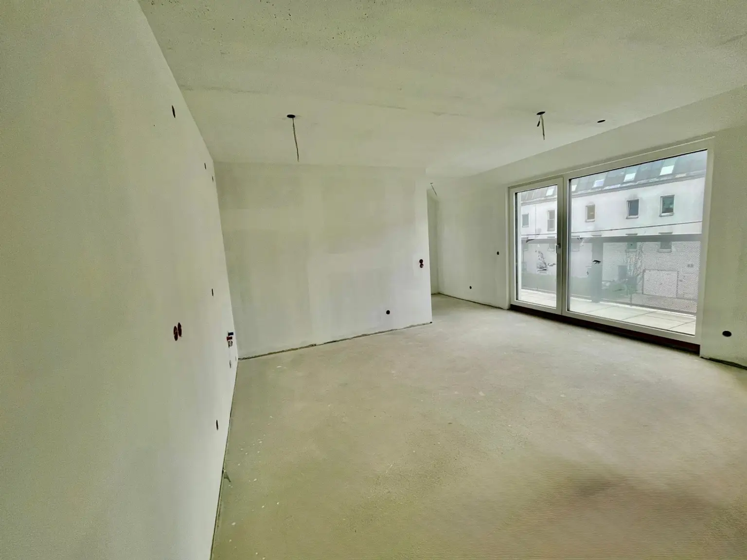 588b5e85-2268-4ef8-a