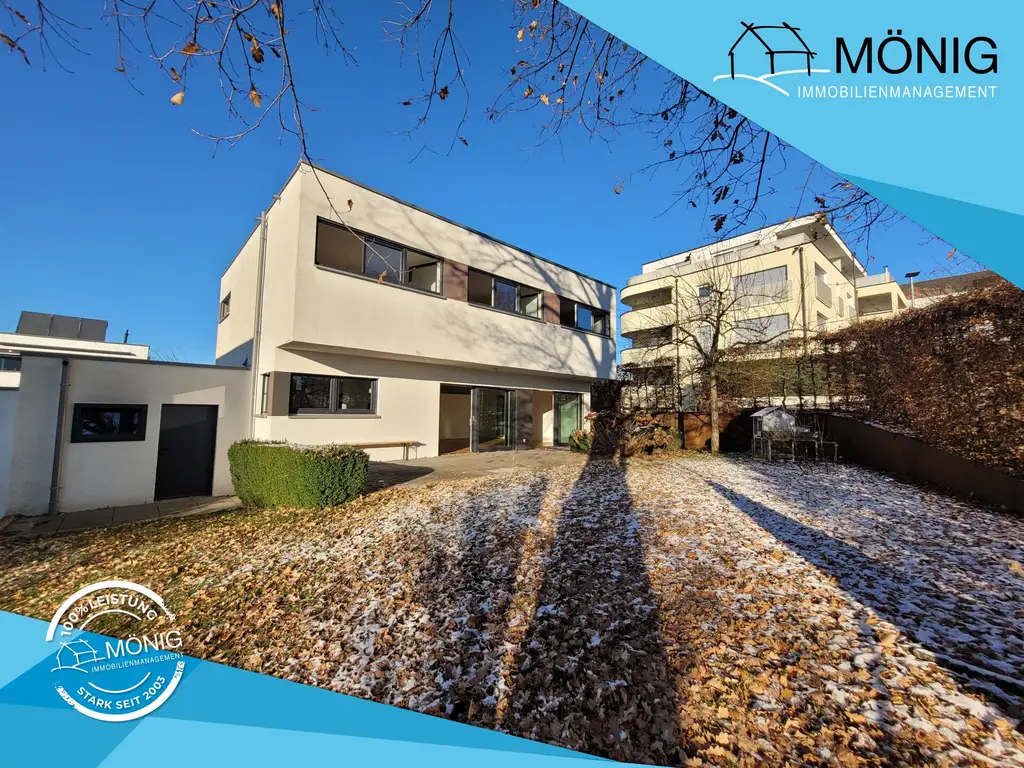 Einfamilienhaus mit perfektem Grundriss, 1 Garage, 1 Stellplatz und Garten am Tannenberg, Böblingen