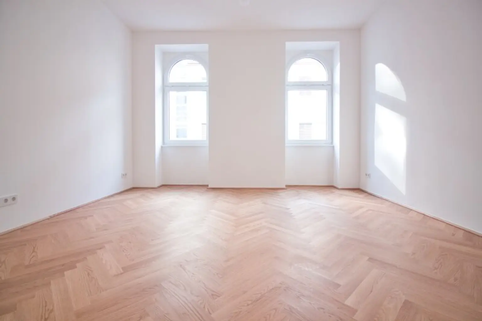 ERSTBEZUG nach Generalsanierung | Fußbodenheizung | tolle Ausstattung | guter Grundriss