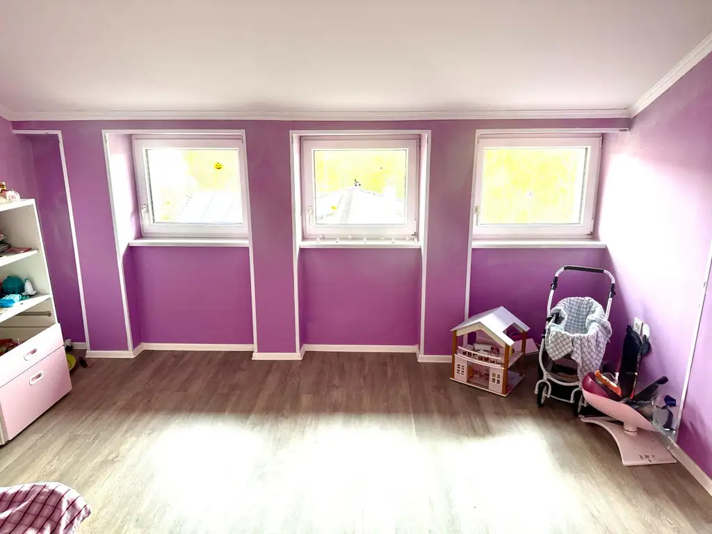 Ein/ Mehrfamilienhaus, Business, Co- Housing zwei Wohneinheiten