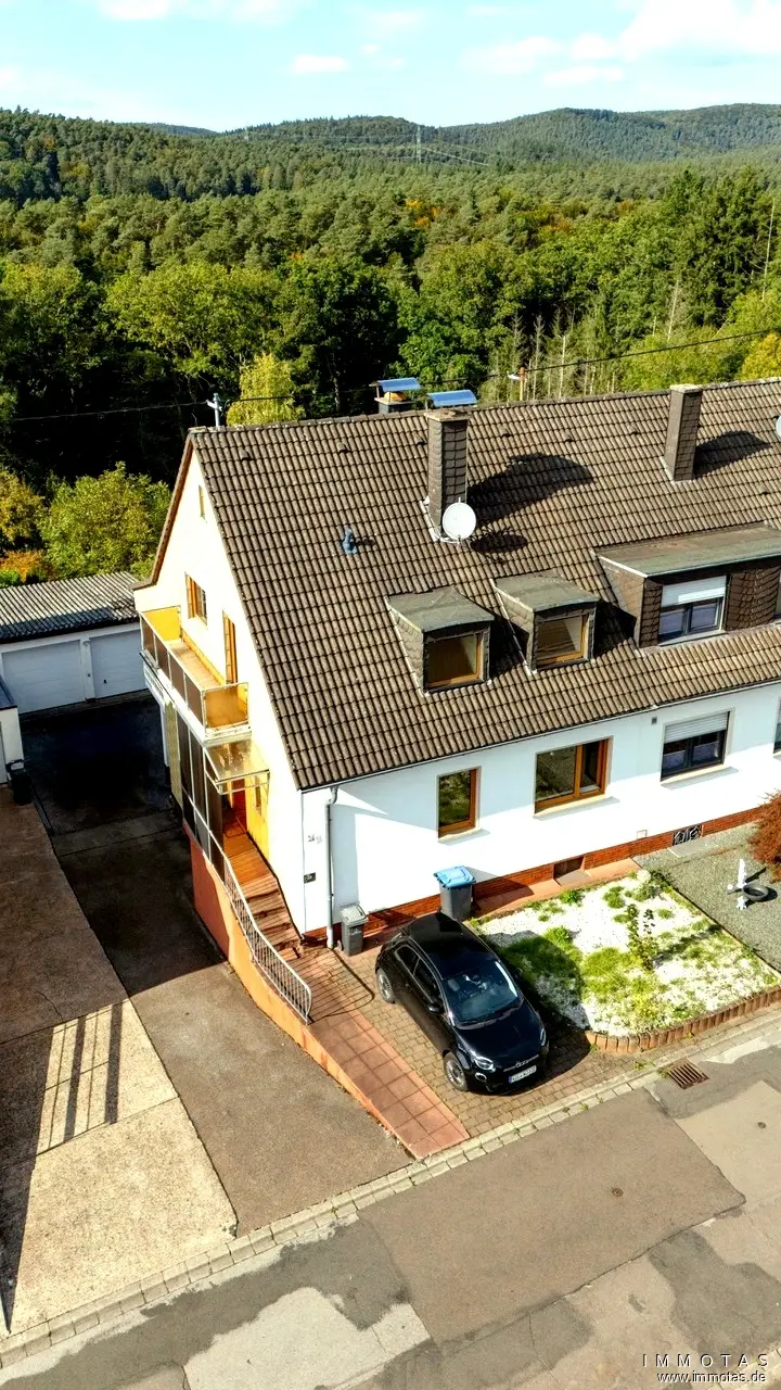 Außenansicht - Drohnenaufnahme