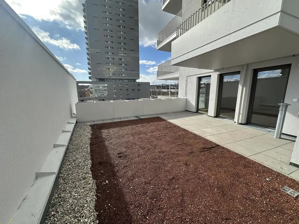 ZU HAUSE AM PULS DER STADT