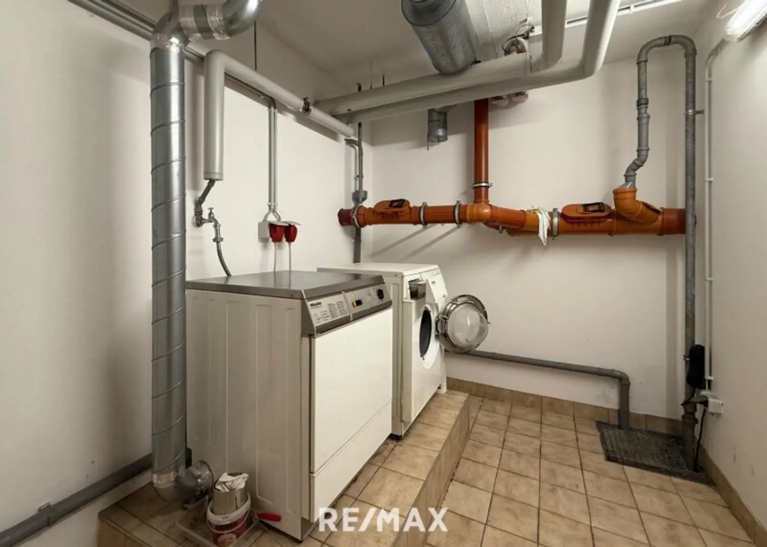 Absolut ruhige Familienwohnung im Herzen von Hetzendorf mit Loggia