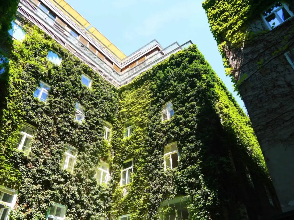 DIE PERFEKTE STADTWOHNUNG MIT GEMEINSCHAFTS-DACHTERRASSE NÄHE STEPHANSPLATZ