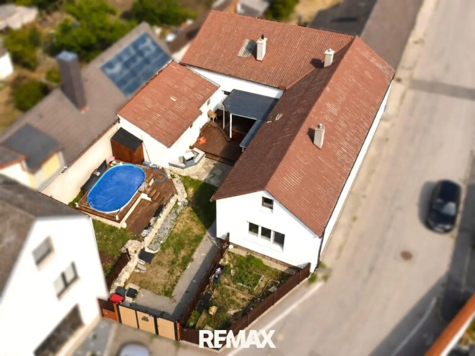 16_Haus_Drone_View_1