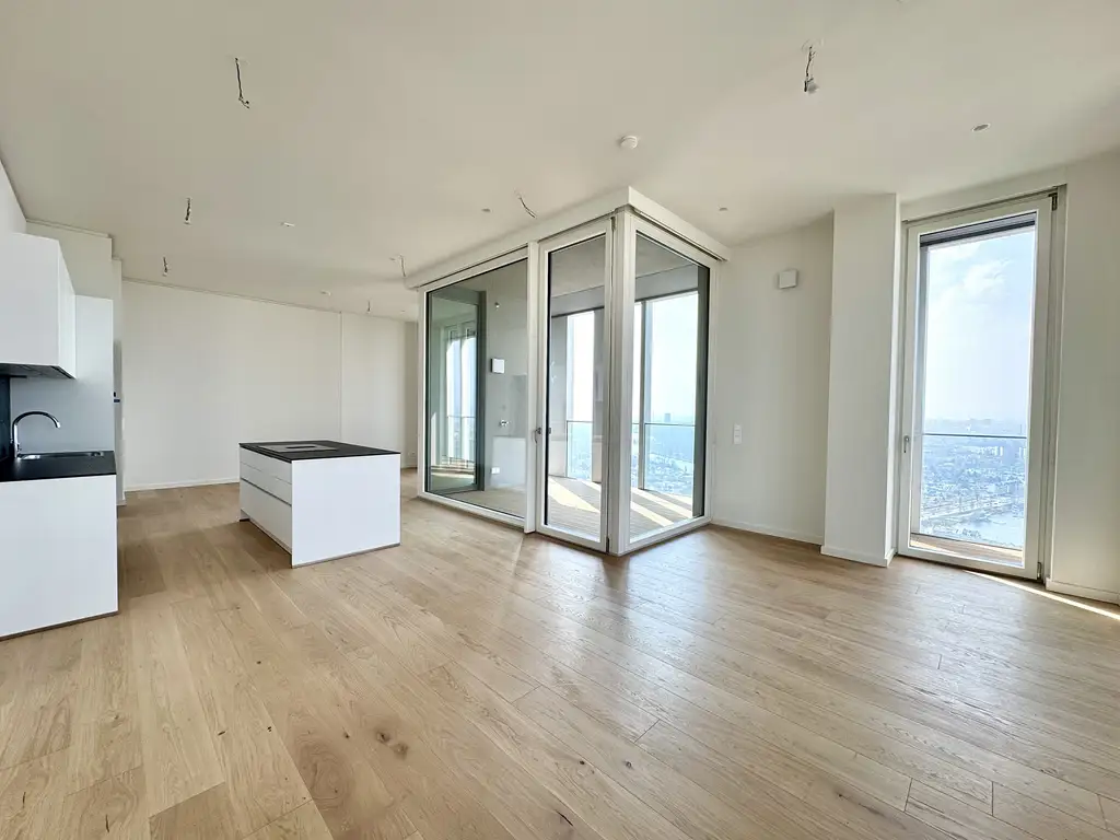 EXKLUSIVES PENTHOUSE MIT BLICK ÜBER WIEN IM 42. OG | ERSTBEZUG | VIENNA TWENTYTWO | AB APRIL 2026