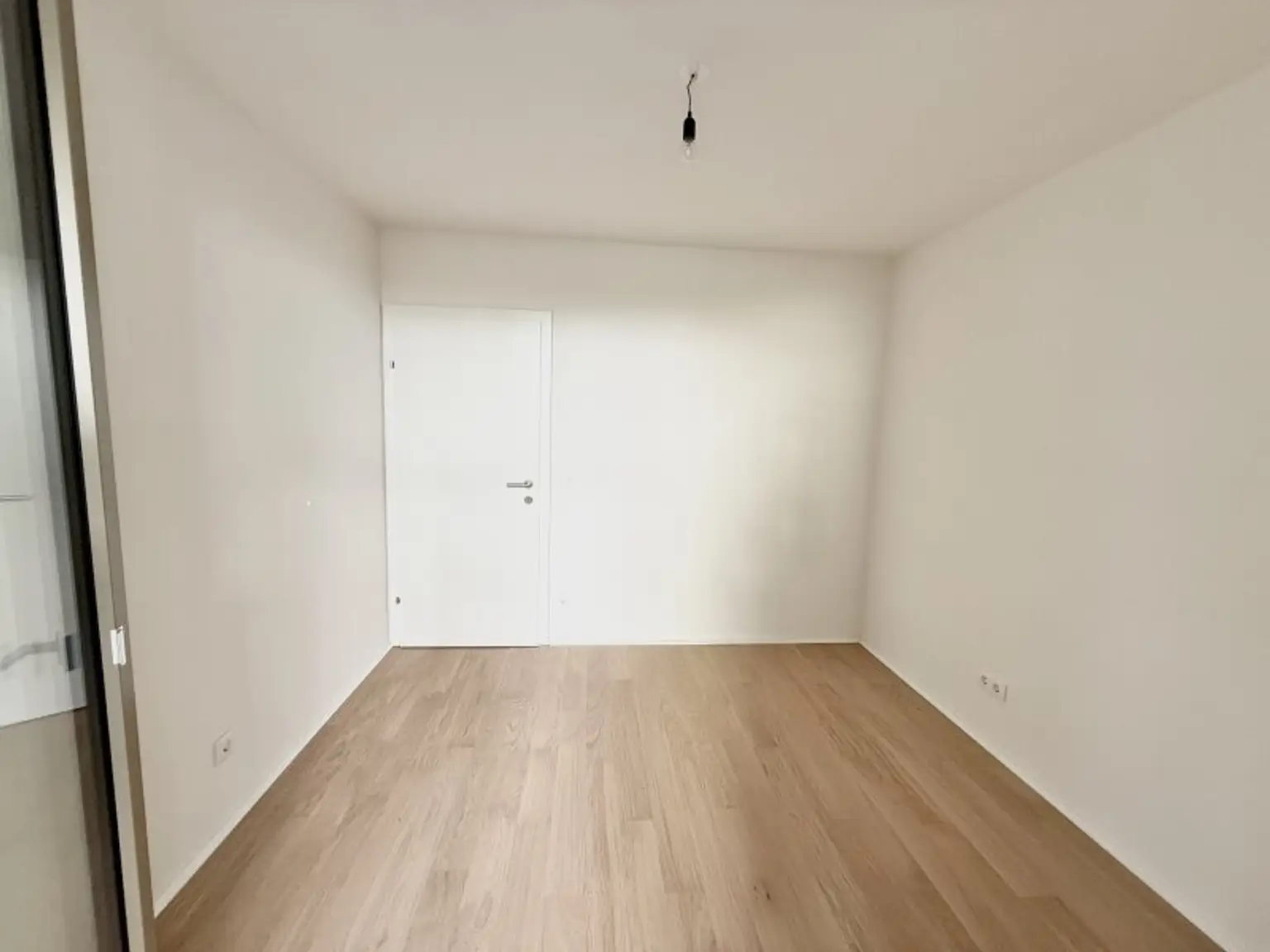 Tolle 3-Zimmer Wohnung in traumhafter Lage nahe dem Kagraner Platz! Erstbezug auf Eigengrund, provisionsfrei und fertiggestellt