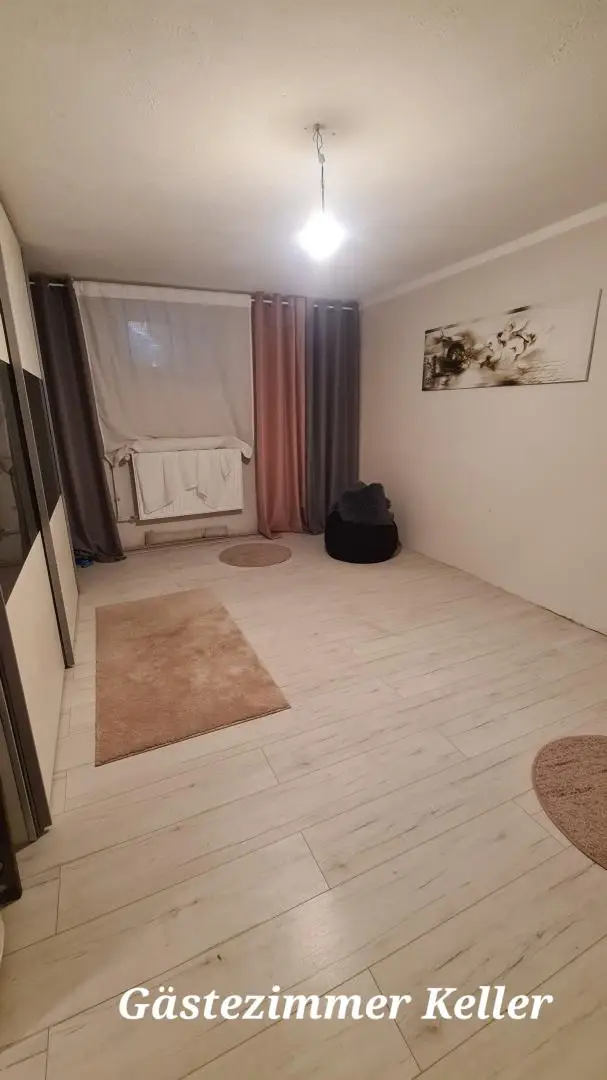 Modernisiertes Einfamilienhaus mit XXL Terrasse, Pool u.v.m.
