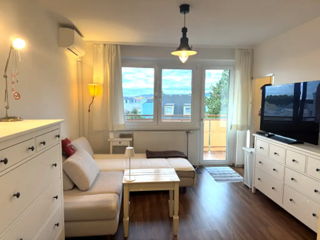 "Top sanierte 1-Zimmer-Wohnung, in Brunn!"