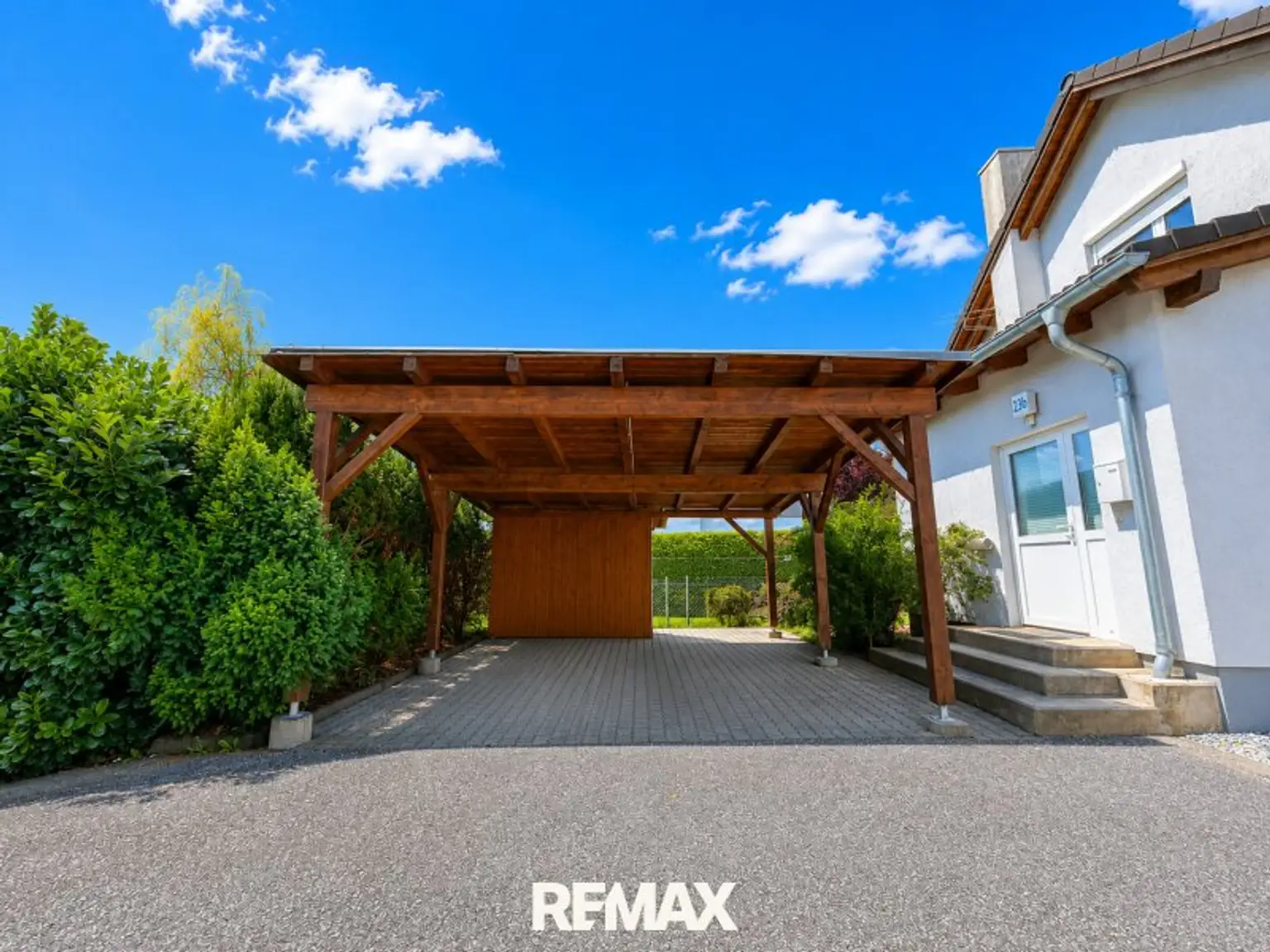 Carport