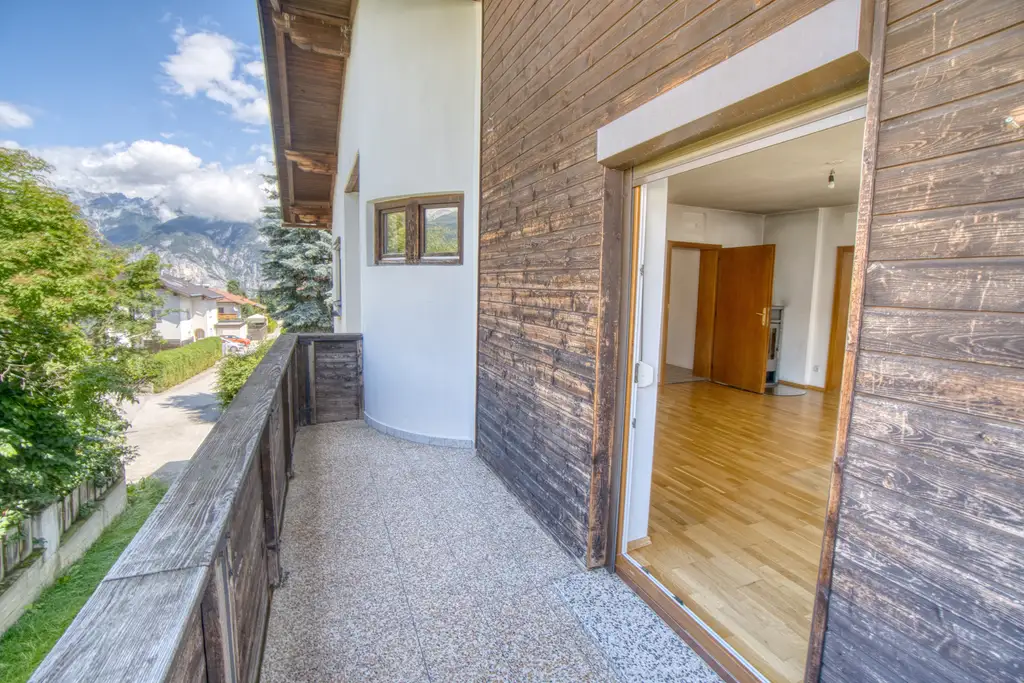 Neuer Preis - Ruhig gelegenes Haus mit zwei separaten Wohnungen