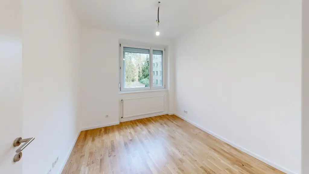 Traumhafte 4-Zimmer-Wohnung mit Loggia in begehrter Lage, nahe Krottenbachstraße  im 19. Bezirk