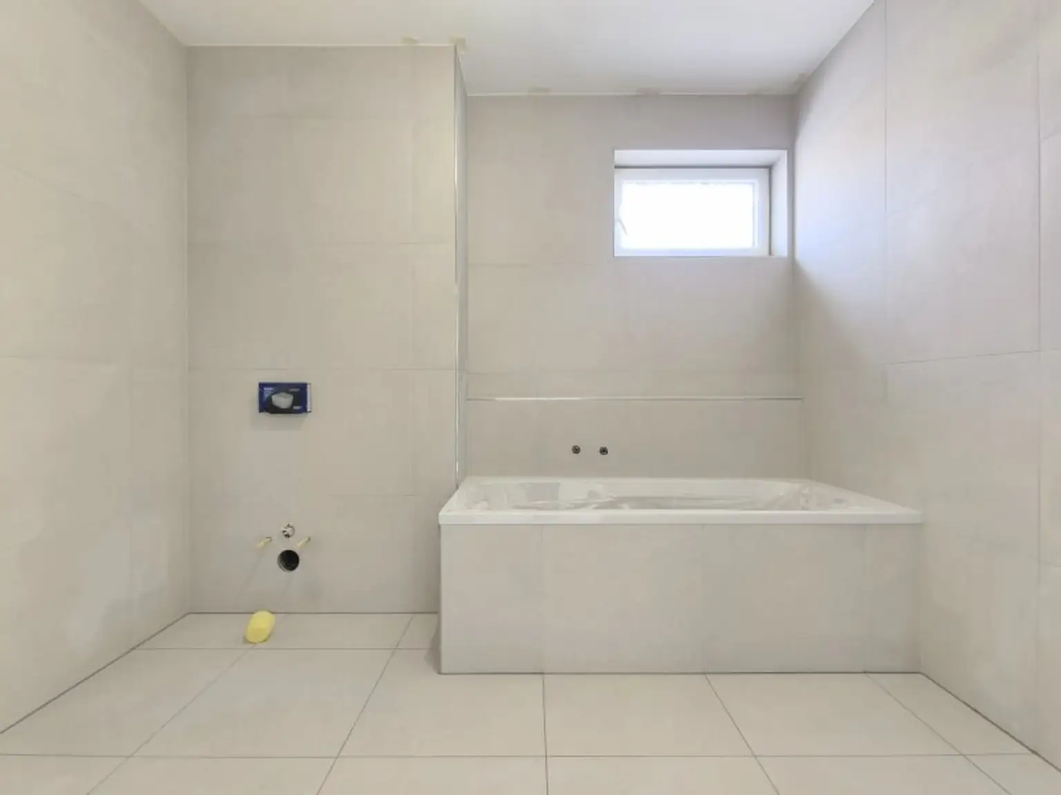 LEBENSQUALITÄT MIT AUSSICHT - EXKLUSIVES TOWNHAUS AUF EIGENGRUND IN WEIDLING – NATURNAHES WOHNEN MIT STIL