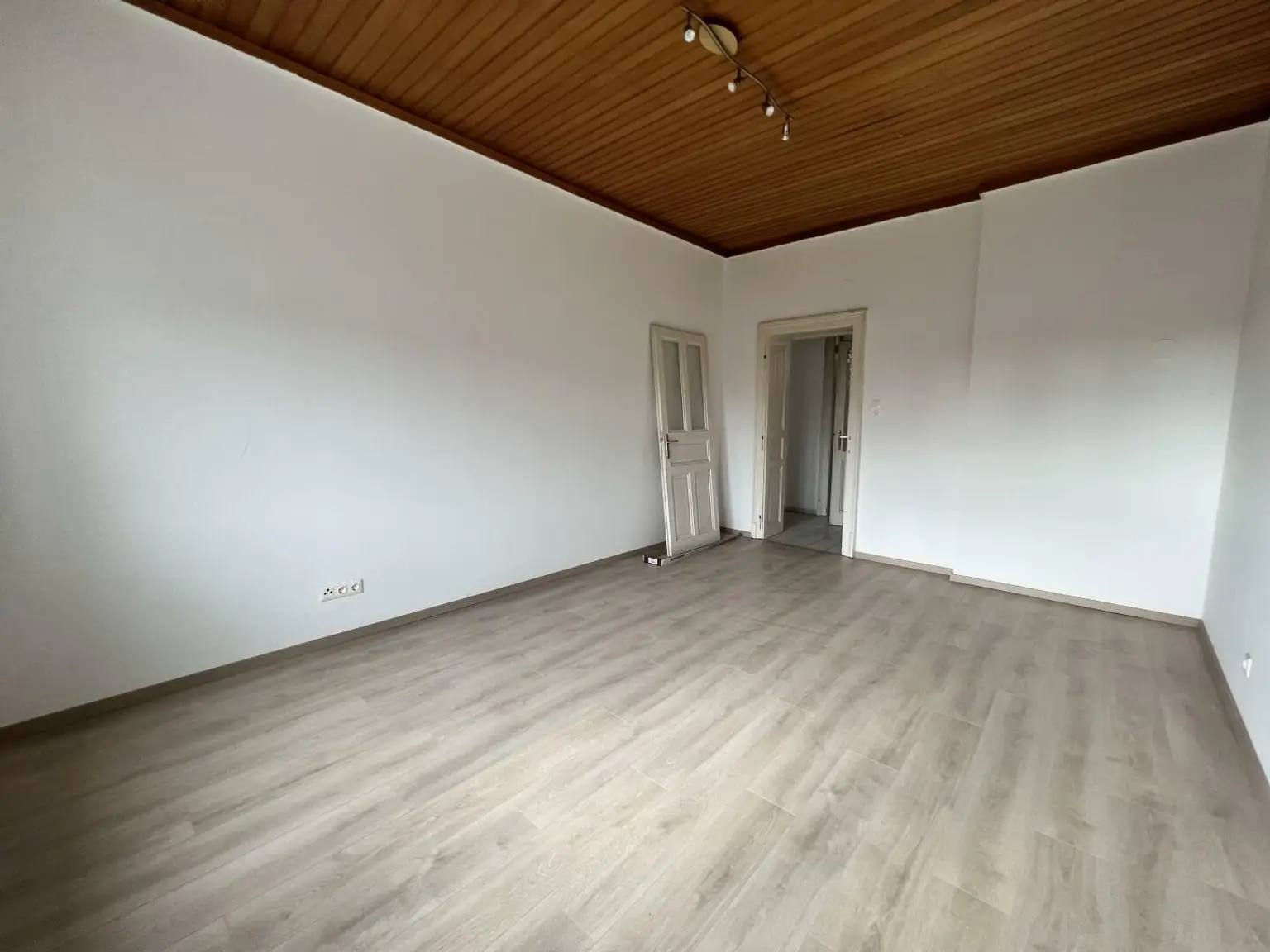 2er WG tauglich nähe XXX-Lutz - HG 11/11 ++Videorundgang++