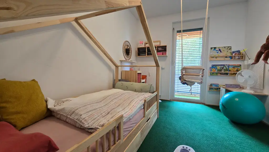 3-Zimmer-Wohnung im 2ten Stock mit sonniger Loggia & Tiefgarage in Toplage von Kaindorf an der Sulm