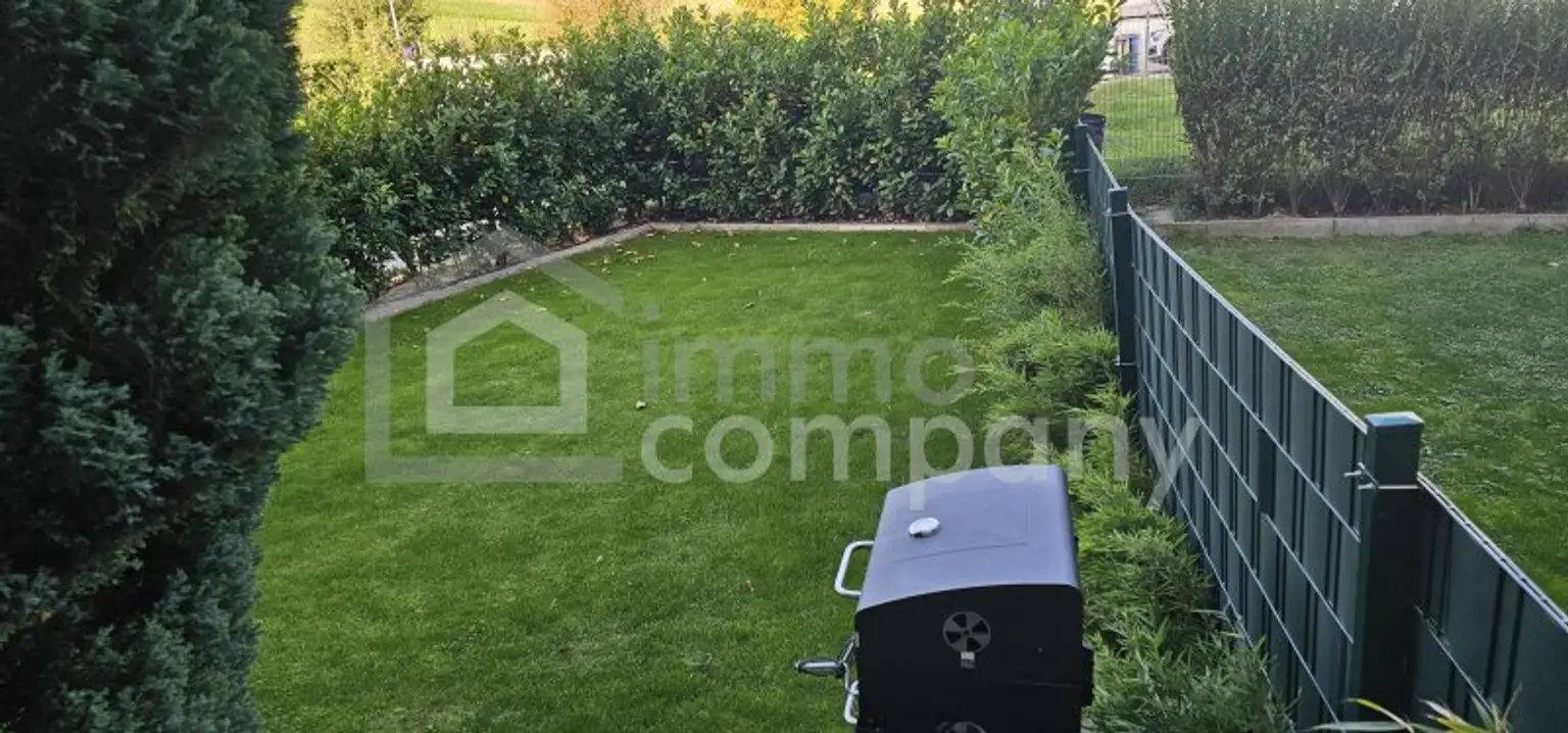 Erdgeschoßwohnung in ruhiger Gegend - mit Terrasse und eigener Gartennutzung!