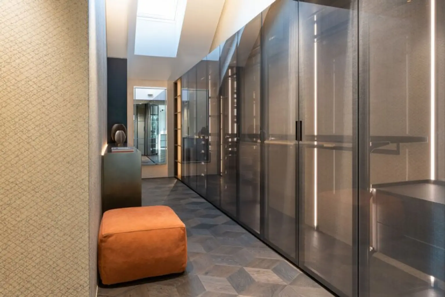Exklusive Dachgeschoßwohnung: Ein einzigartiges Masterpiece an Design