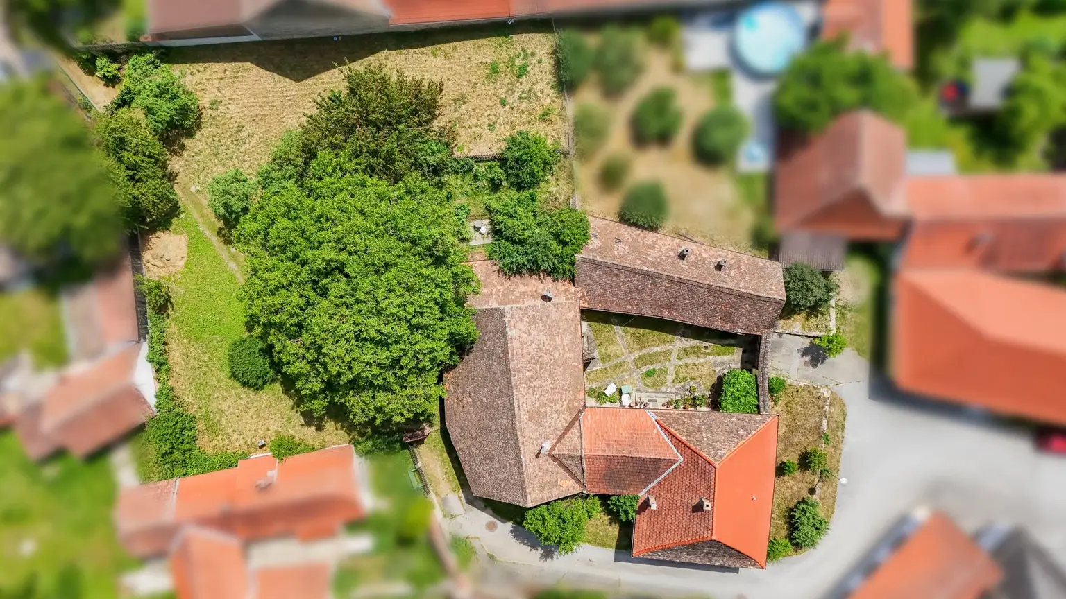 Landhaus mit Charakter - unverdorben und pur -  für Liebhaber historischer Bausubstanz!