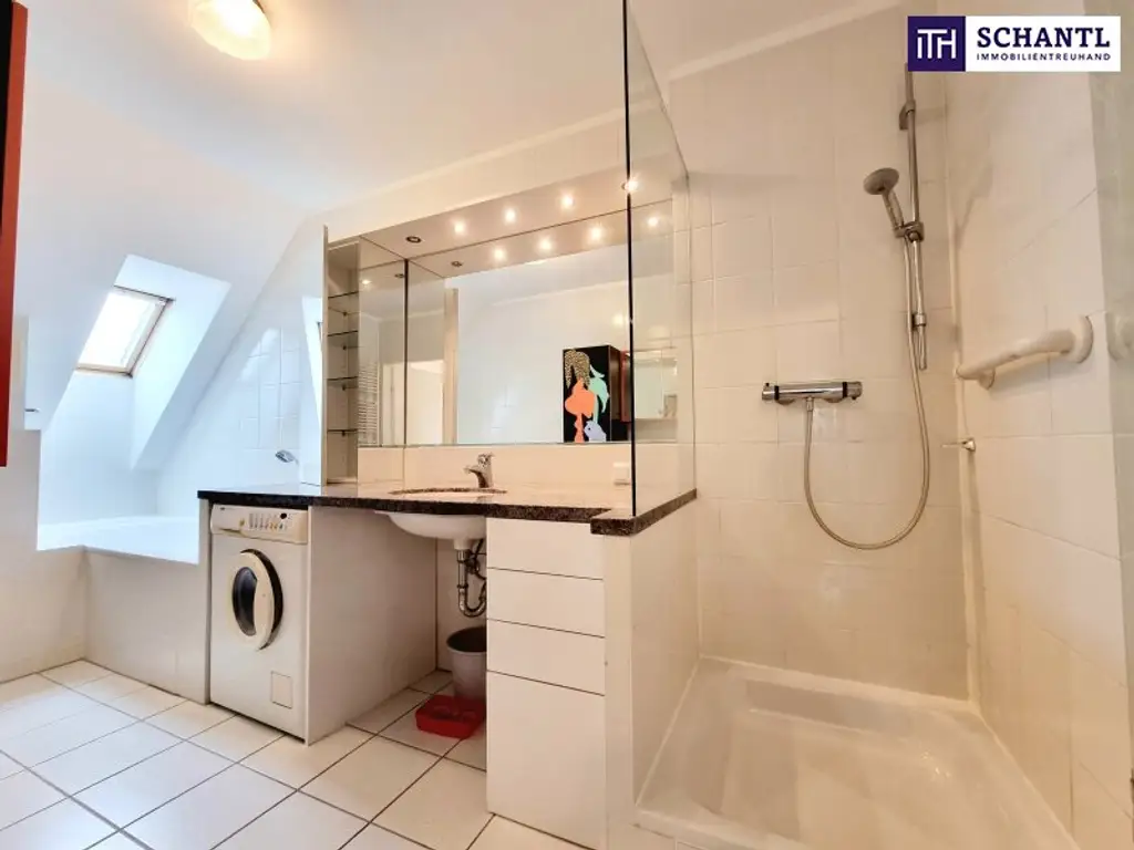 Traumhafter Fernblick + Absolute Grün- und Ruhelage + Tolle Raumaufteilung + Garagenplatz inklusive! Das perfekte Zuhause über den Dächern...