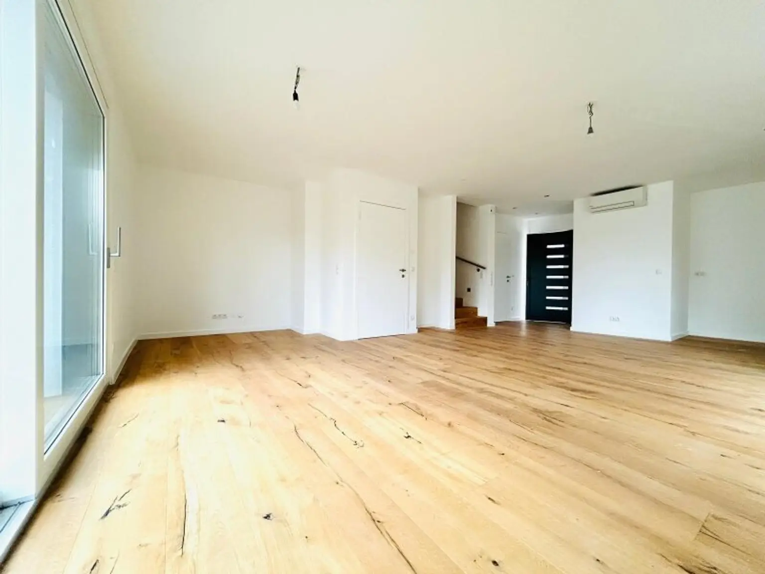 ERSTBEZUG! Doppelhaus mit Garten - Balkon - DG-Terrasse und PKW-Stellplatz | Hochwertige Ausstattung