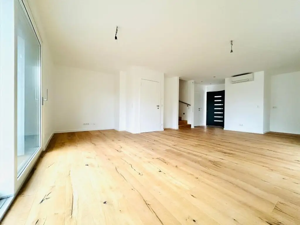 ERSTBEZUG! Doppelhaus mit Garten - Balkon - DG-Terrasse und PKW-Stellplatz | Hochwertige Ausstattung