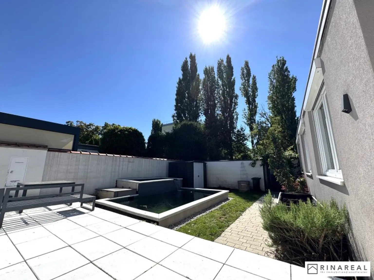Bungalow mit Randlage an der Wienerbruckstraße - ca. 244 m² Eigengrund | 4 Zimmer | BIOTOP | 2019 tlw. renoviert