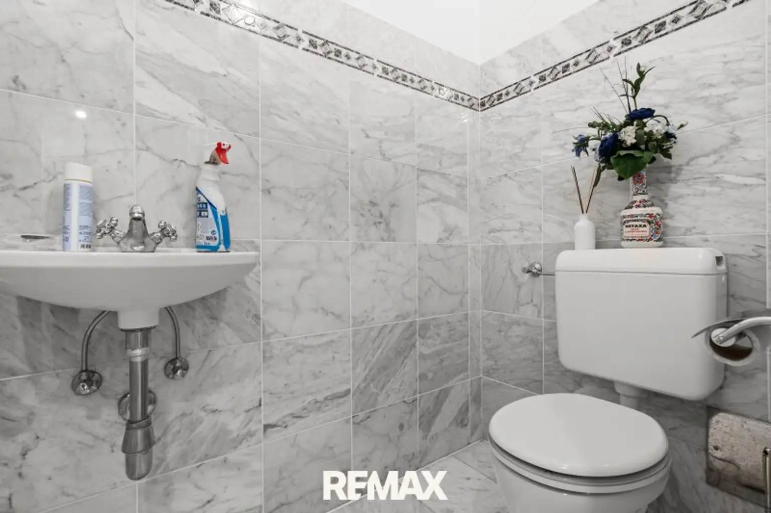 Reiheneckhaus in Bisamberg : 4 Zimmer, 1160m2 Garten.....Ihre Geldanlage!