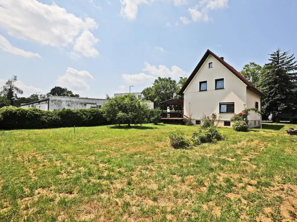 Haus auf Mietkaufvariante - Schönes ebenes Grundstück - 135m2 Wfl. - Vollkeller mit Garage - große Terrasse