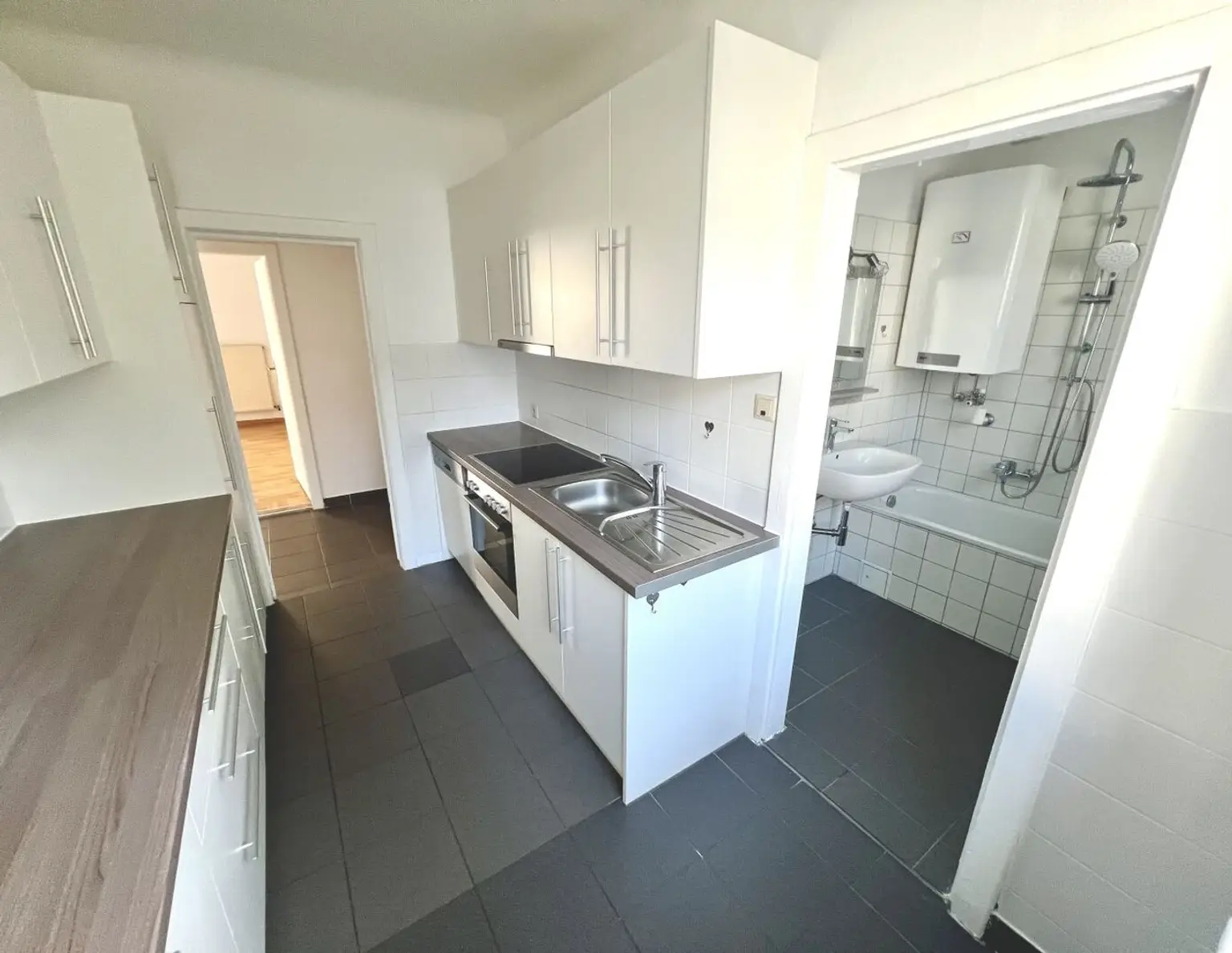 Top 3 Zimmer Neubauwohnung in Purkersdorf: 71m² mit Loggia, WG-geeignet zu mieten!