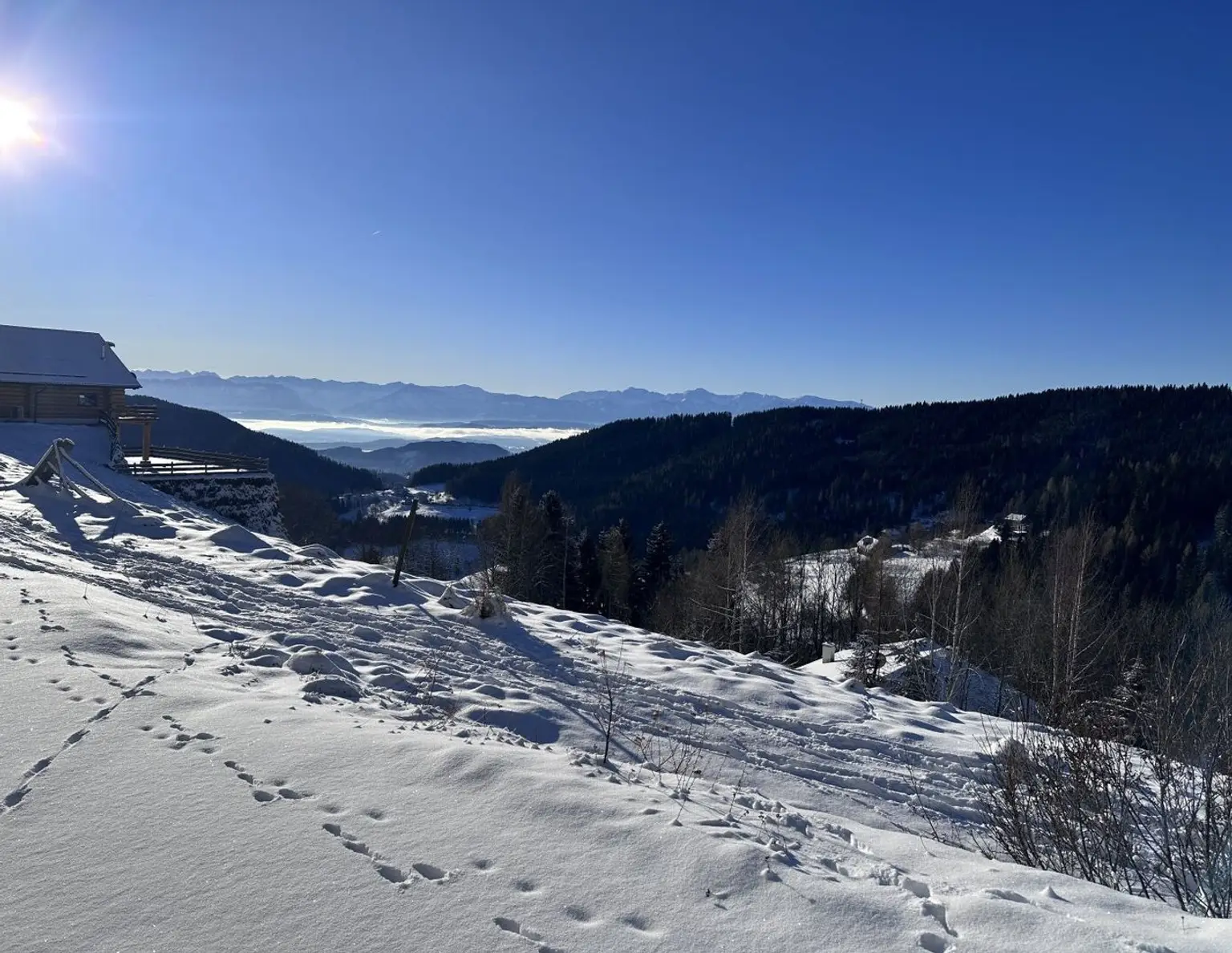 "Sonnenverwöhntes Grundstück in Traumlage und vielseitigem Potenzial!