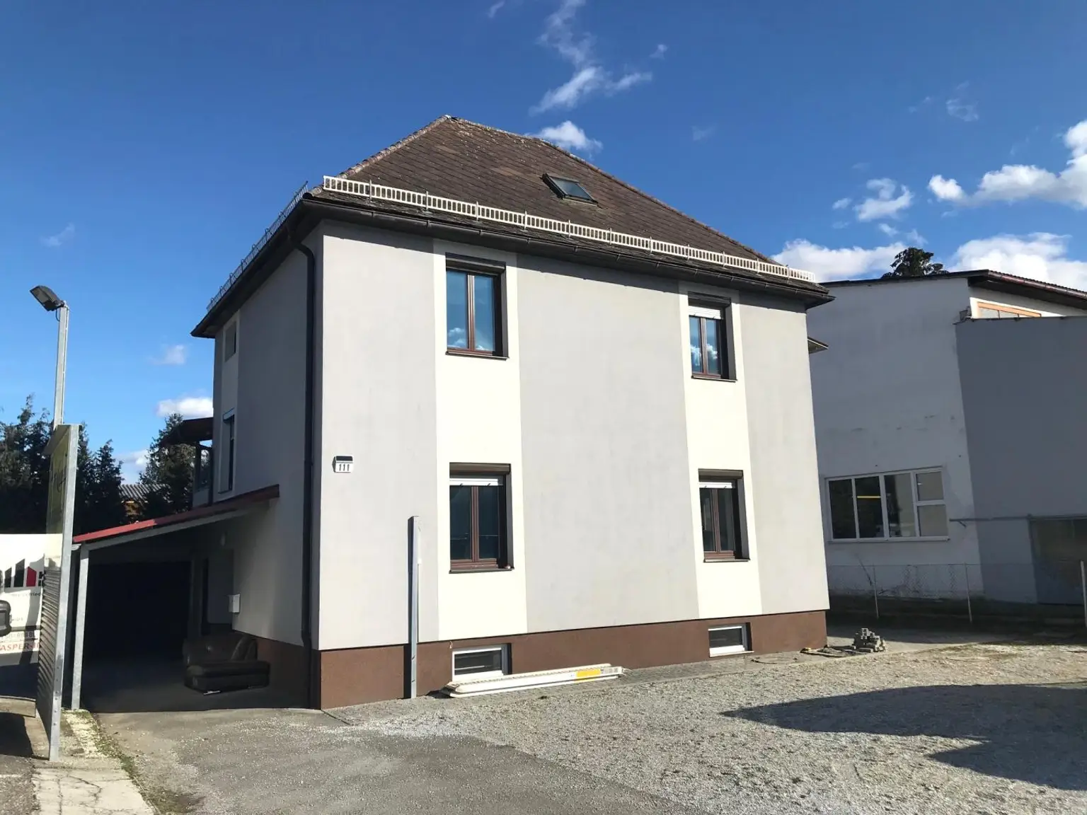 Zweifamilienhaus