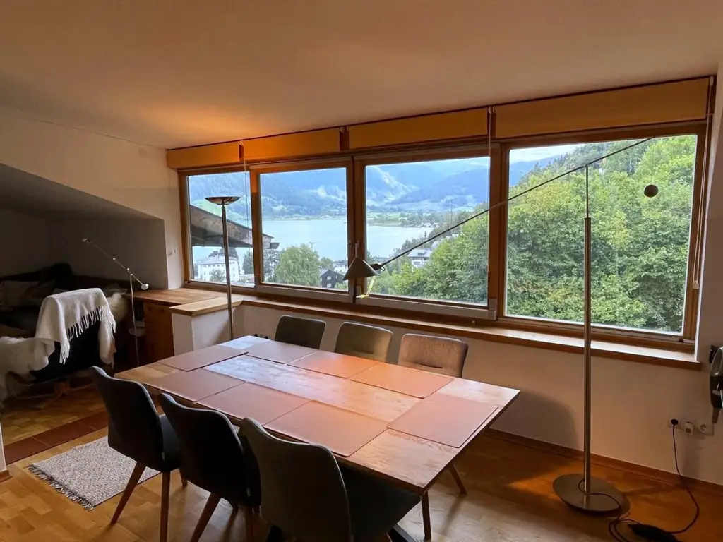 Möblierte 3-Zimmer-Ferienwohnung mit Seeblick in Zell am See zur Langzeitmiete