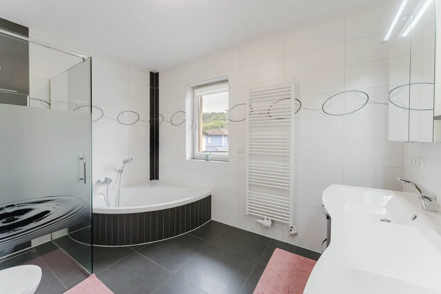 Modernes Einfamilienhaus in Regau!!