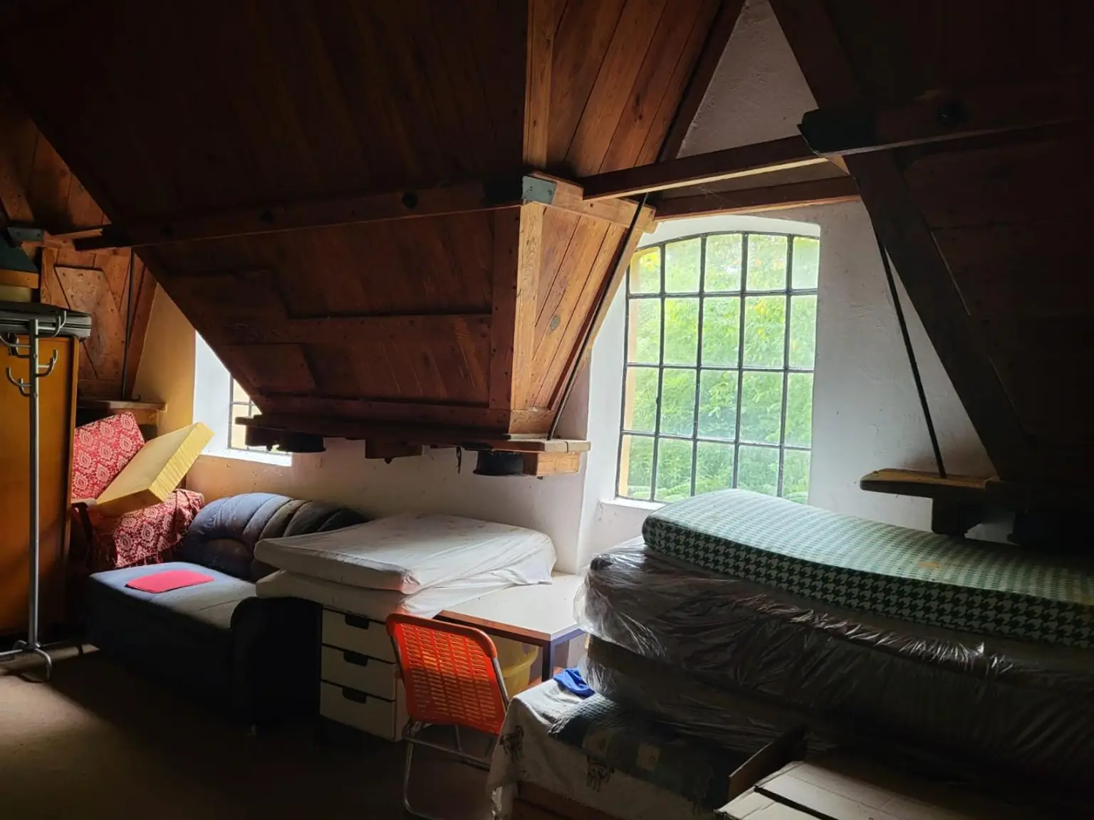 HISTORISCHE MÜHLE MIT EIGENER STROMVERSORGUNG IN SÜDUNGARN